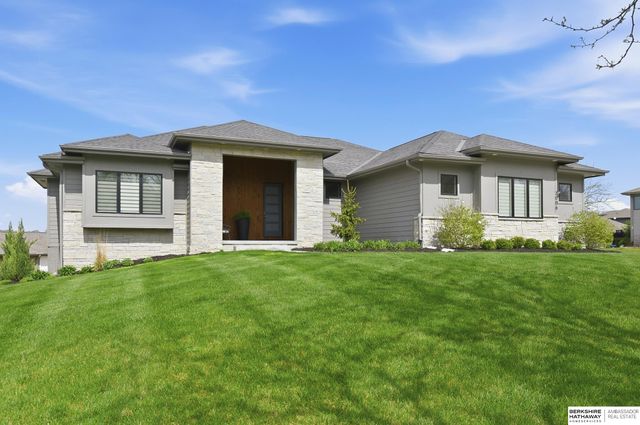 3006 N 193rd Street, Omaha, NE 68022