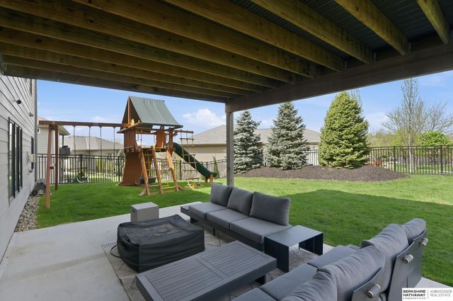 3006 N 193rd Street, Omaha, NE 68022