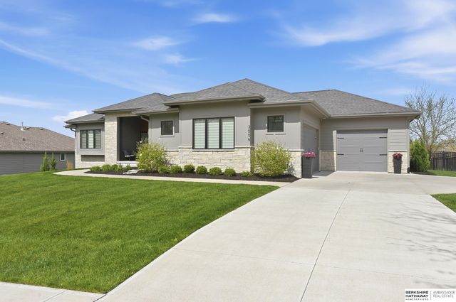 3006 N 193rd Street, Omaha, NE 68022