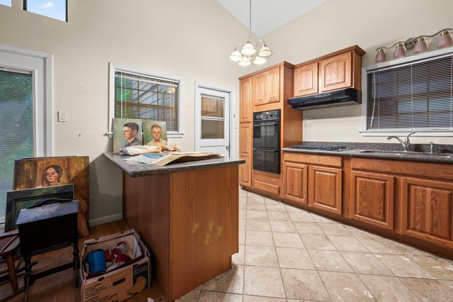 7511 Dearborn Street, Houston, TX 77055