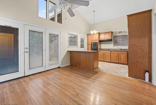 7511 Dearborn Street, Houston, TX 77055