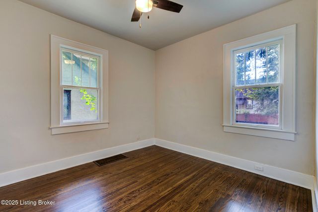 117 S Shawnee Terrace, Louisville, KY 40212