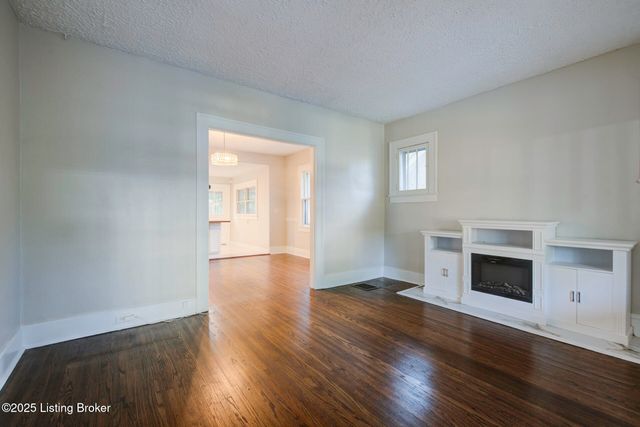 117 S Shawnee Terrace, Louisville, KY 40212