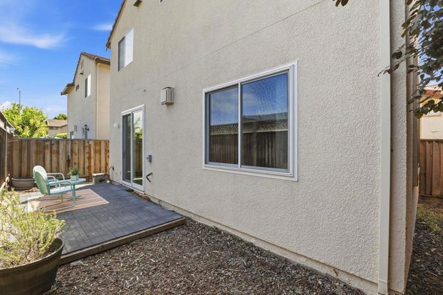 2207 Gianera Street, Santa Clara, CA 95054