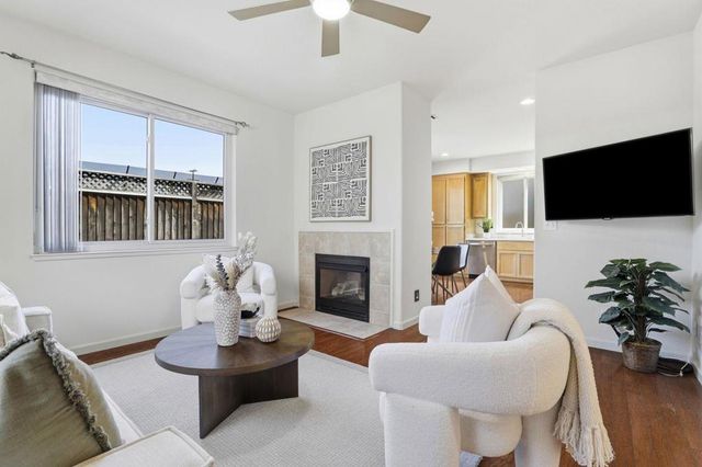 2207 Gianera Street, Santa Clara, CA 95054