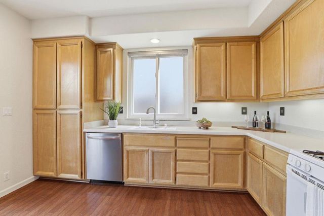 2207 Gianera Street, Santa Clara, CA 95054