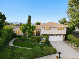 22509 Charlestown, Calabasas, CA 91302