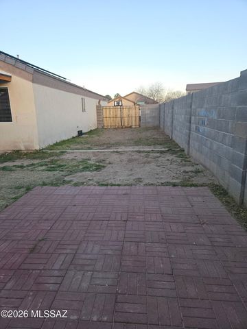 2250 S Lamonica Way, Safford, AZ 85546