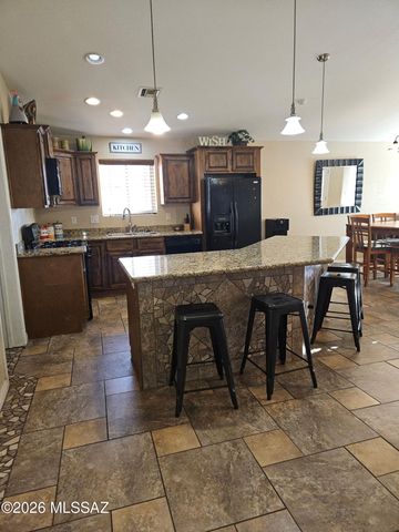 2250 S Lamonica Way, Safford, AZ 85546