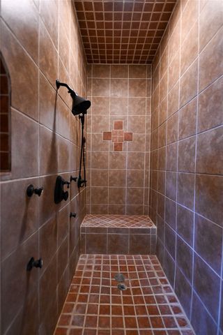 712 Sunset Dr, Espanola, NM 87532