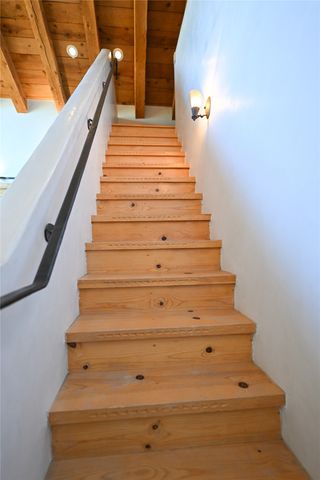 712 Sunset Dr, Espanola, NM 87532