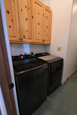 712 Sunset Dr, Espanola, NM 87532