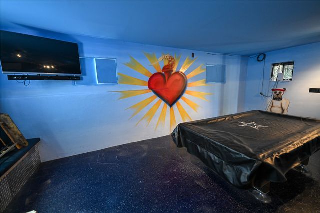 712 Sunset Dr, Espanola, NM 87532