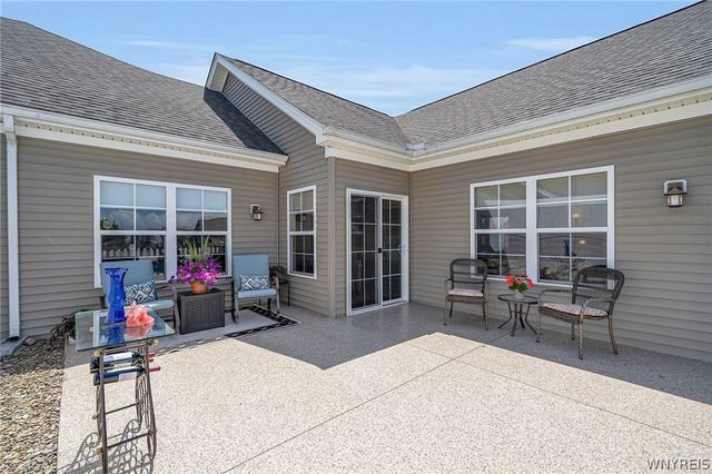 5665 Southwestern Boulevard 21C, Hamburg, NY 14075