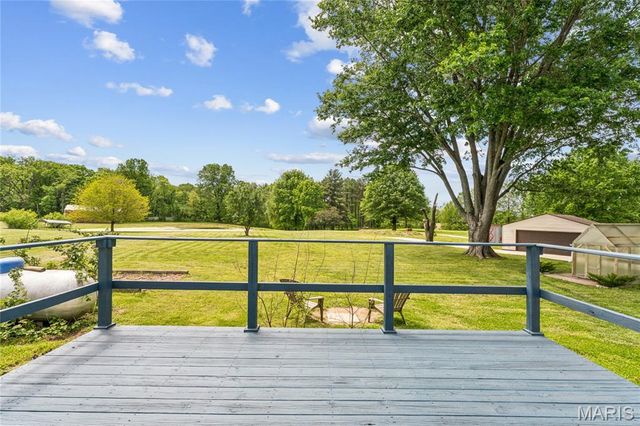 2300 Seiler Road, Alton, IL 62002