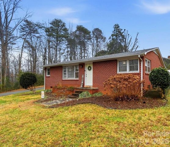 1519 N Frye Avenue, Newton, NC 28658