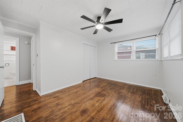 1519 N Frye Avenue, Newton, NC 28658