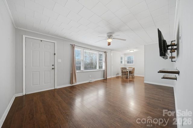 1519 N Frye Avenue, Newton, NC 28658