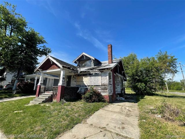 12610 Hamburg Street, Detroit, MI 48205