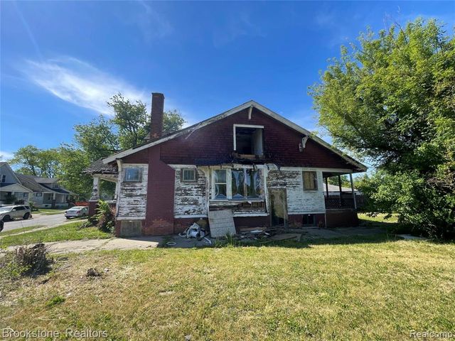 12610 Hamburg Street, Detroit, MI 48205