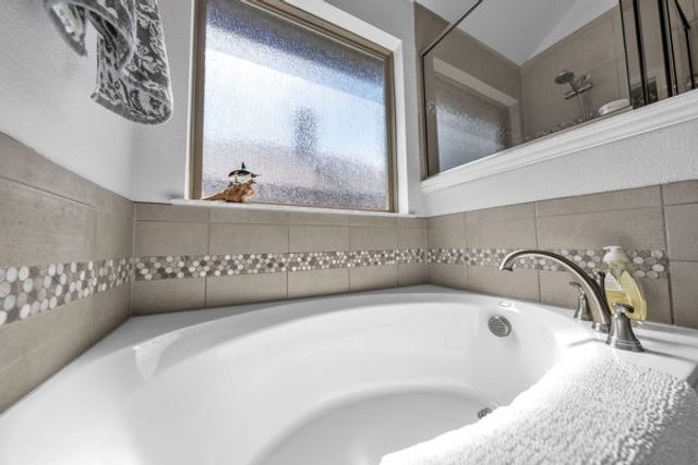 344 Paloma Street, Weatherford, TX 76087