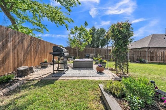 344 Paloma Street, Weatherford, TX 76087