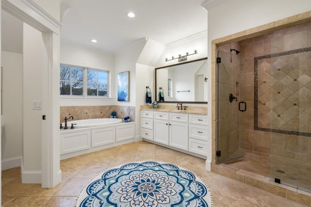 6811 Deloache Avenue, Dallas, TX 75225