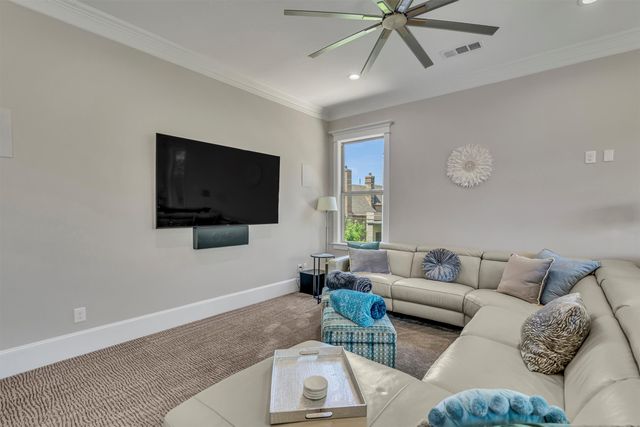 6811 Deloache Avenue, Dallas, TX 75225