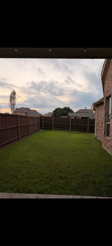 181 Hampton Drive, Fate, TX 75087