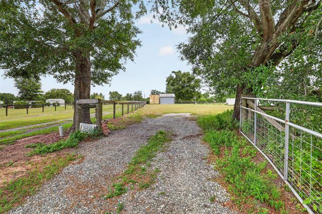311 SE HIGHWAY 42, Summerfield, FL 34491