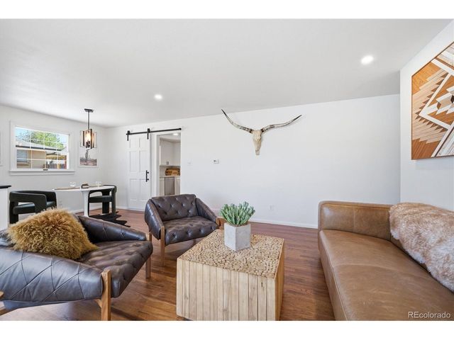 6878 S Birch Way, Centennial, CO 80122