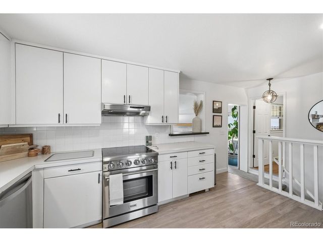 6878 S Birch Way, Centennial, CO 80122