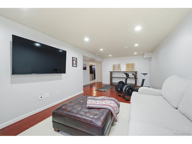 6878 S Birch Way, Centennial, CO 80122