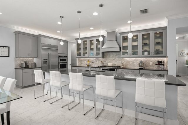 5557 LONG SHORE LOOP, Sarasota, FL 34238