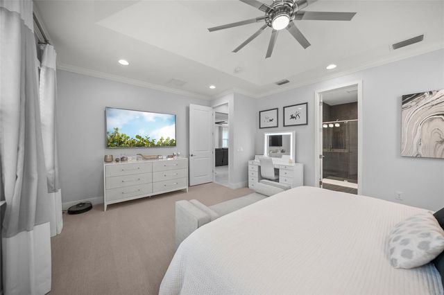 5557 LONG SHORE LOOP, Sarasota, FL 34238