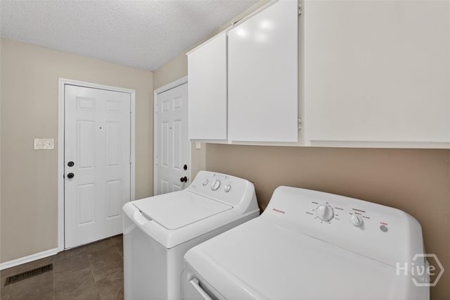 908 Woodpecker Road, Savannah, GA 31410