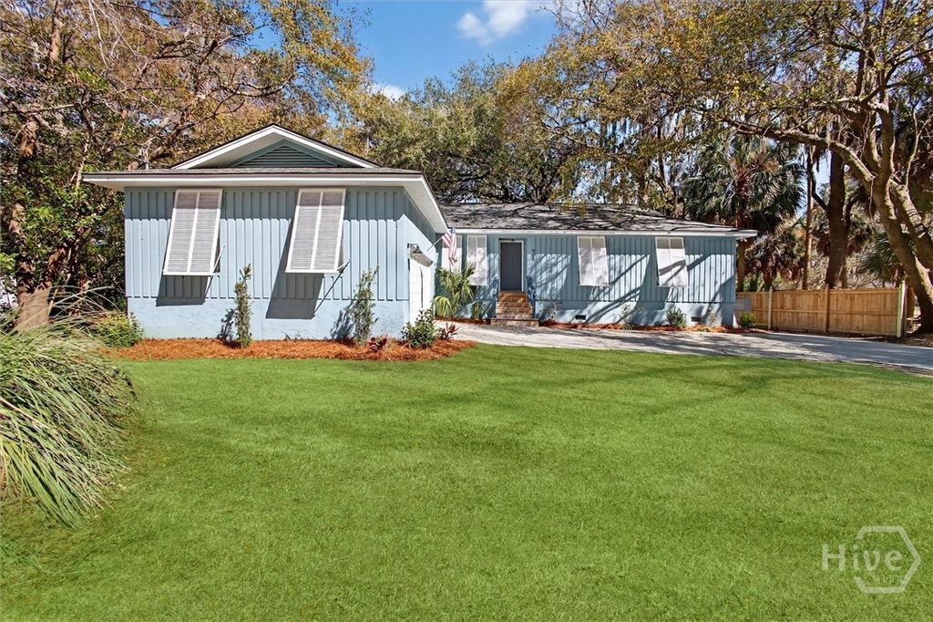 908 Woodpecker Road, Savannah, GA 31410