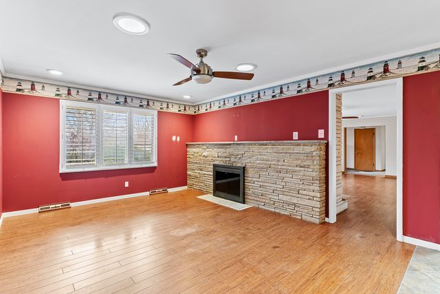 2161 S Catalina Avenue, Springfield, MO 65804