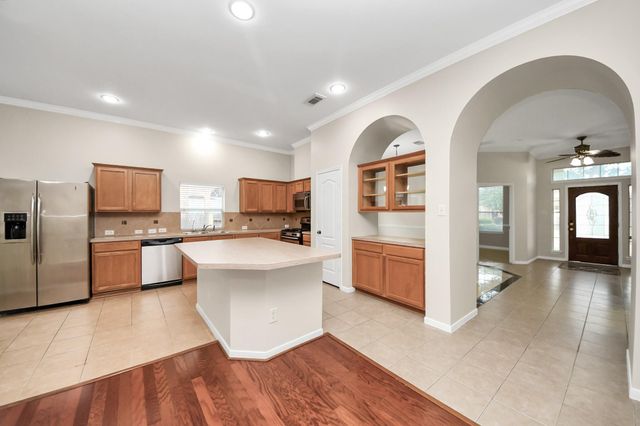 7107 Grants Hollow Lane, Richmond, TX 77407