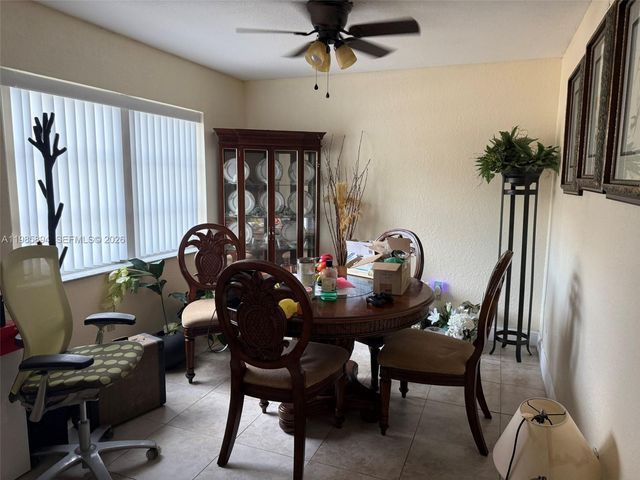 4136 Inverrary Dr 15C, Lauderhill, FL 33319