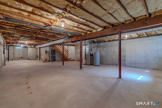 872 Glacier Way 872, Southington, CT 06489