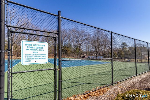 872 Glacier Way 872, Southington, CT 06489