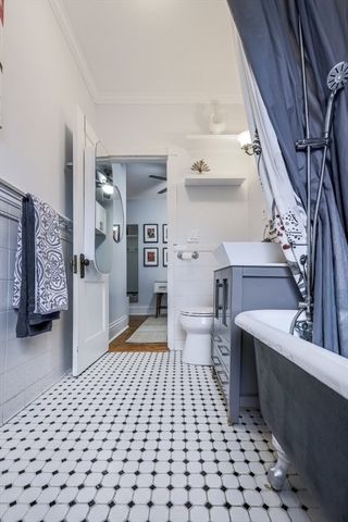 51 Park Dr 25, Boston, MA 02215