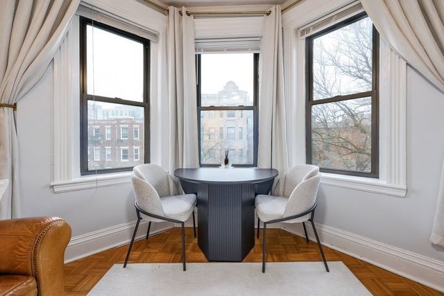 51 Park Dr 25, Boston, MA 02215