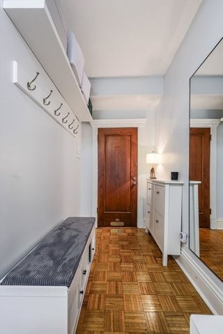 51 Park Dr 25, Boston, MA 02215