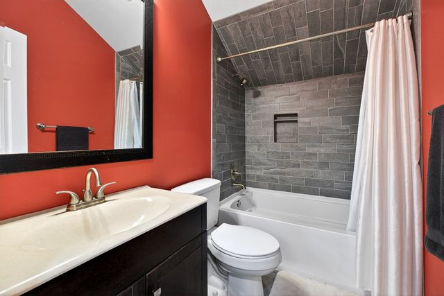 5036 Village Rd, Cookeville, TN 38506