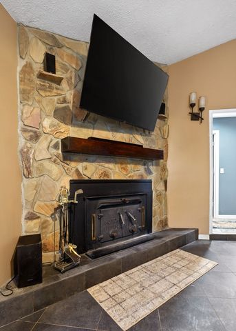 5036 Village Rd, Cookeville, TN 38506