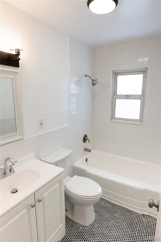 4503 Tholozan Avenue, St Louis, MO 63116