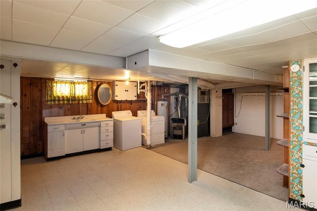 4503 Tholozan Avenue, St Louis, MO 63116