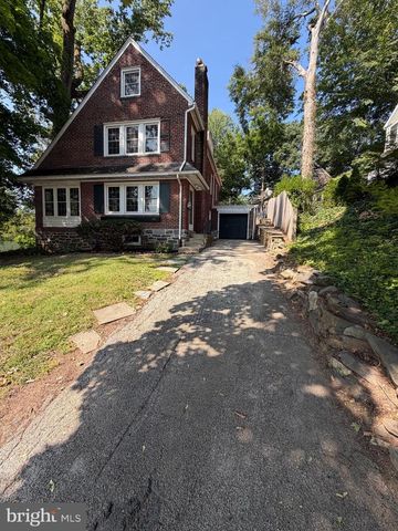 26 ROLLING RD, Wynnewood, PA 19096